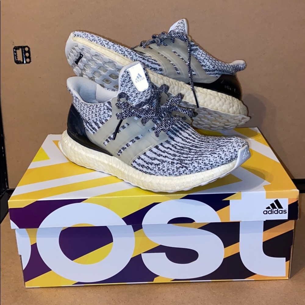 Adidas Ultra boost Oreo w/ Box